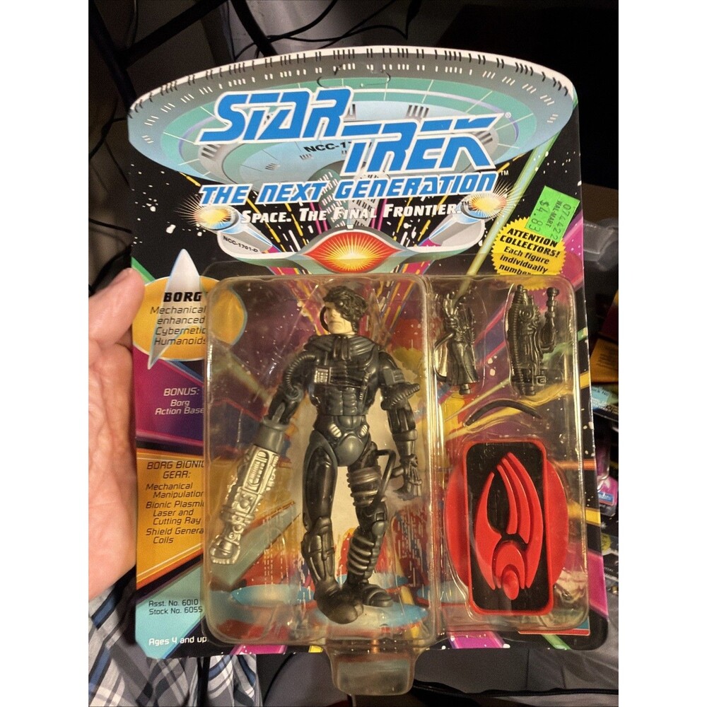 Playmates Toys Star Trek The Next Generation - Borg Action Figure